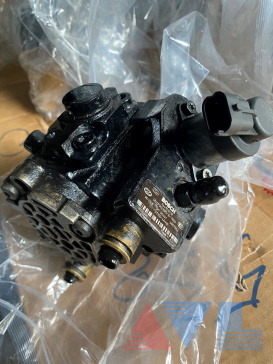 Насос топливный ТНВД D4CB VGT RE Hyundai Grand Starex, KIA 331004A410 331004A400  0445010399 0445010118 Корея
