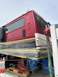 Кабина Daewoo Novus SE рестайлинг в сборе первой комплектности, цвет красный
