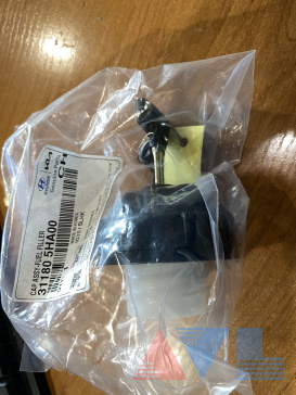Крышка топливного бака Hyundai HD65 Mighty HD72 с ключами 311805HA00 310104EA10 100% Оригинал Корея