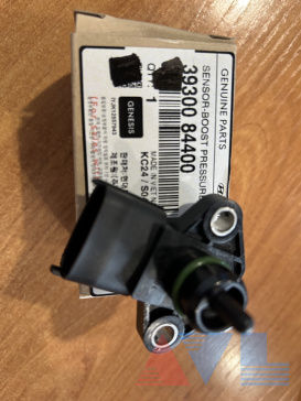 Датчик давления турбины D6CB, D6CC, D6HA, D6GA, D4GA D4DD Hyundai HD270 Trago 39300-84400 3930084400