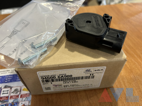 Датчик педали газа D4DD, D4GA, D6GA 6 контактов Higer, Hyundai, Богдан Aero town, County, HD120, HD35, HD45, HD65, HD72, HD78, Богдан Корея Новый Оригинал 946006A900