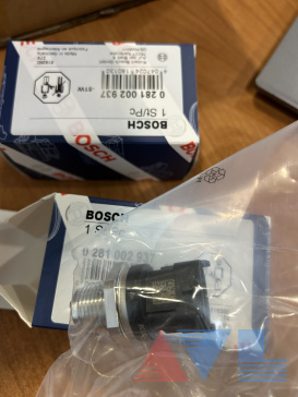 Датчик давления топливной рейки DL06, DL08, DV11 Daewoo Boscb 0281002534 0281002937